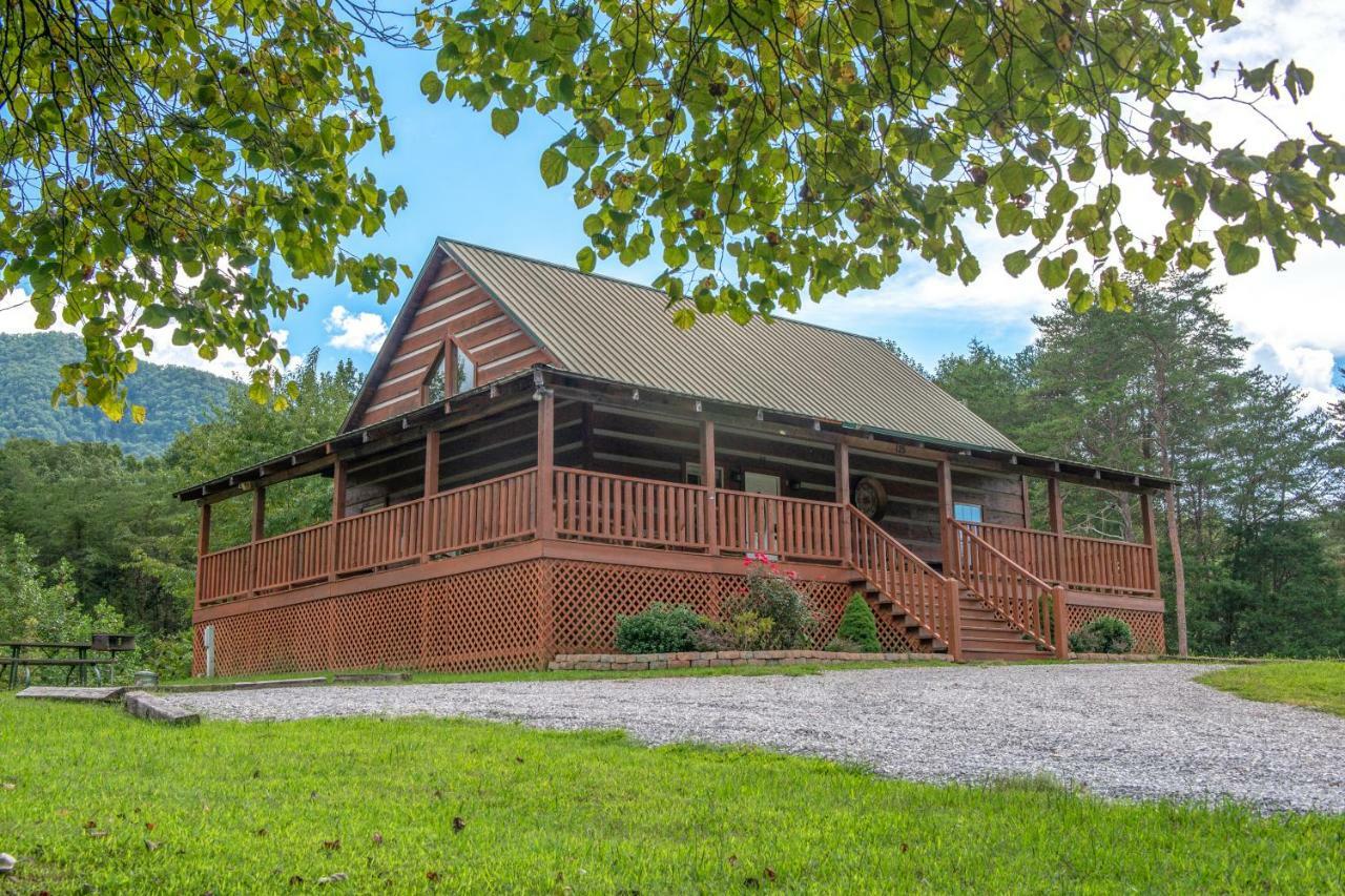 Twin Cub Lodge Tuckaleechee Exterior photo